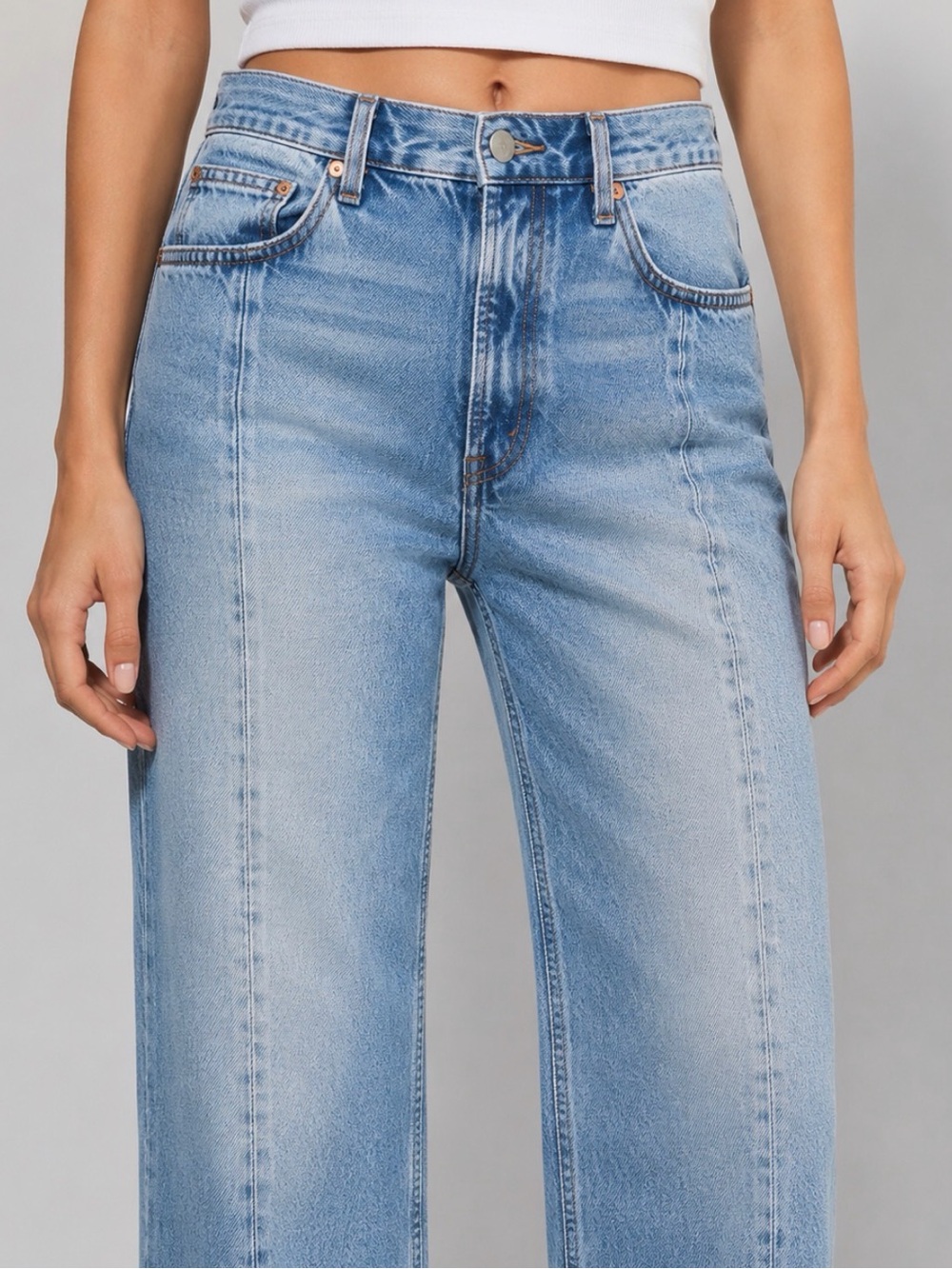 Aritzia DENIM FORUM Arlo Hi-Rise Straight Front Seam Jeans Size 27